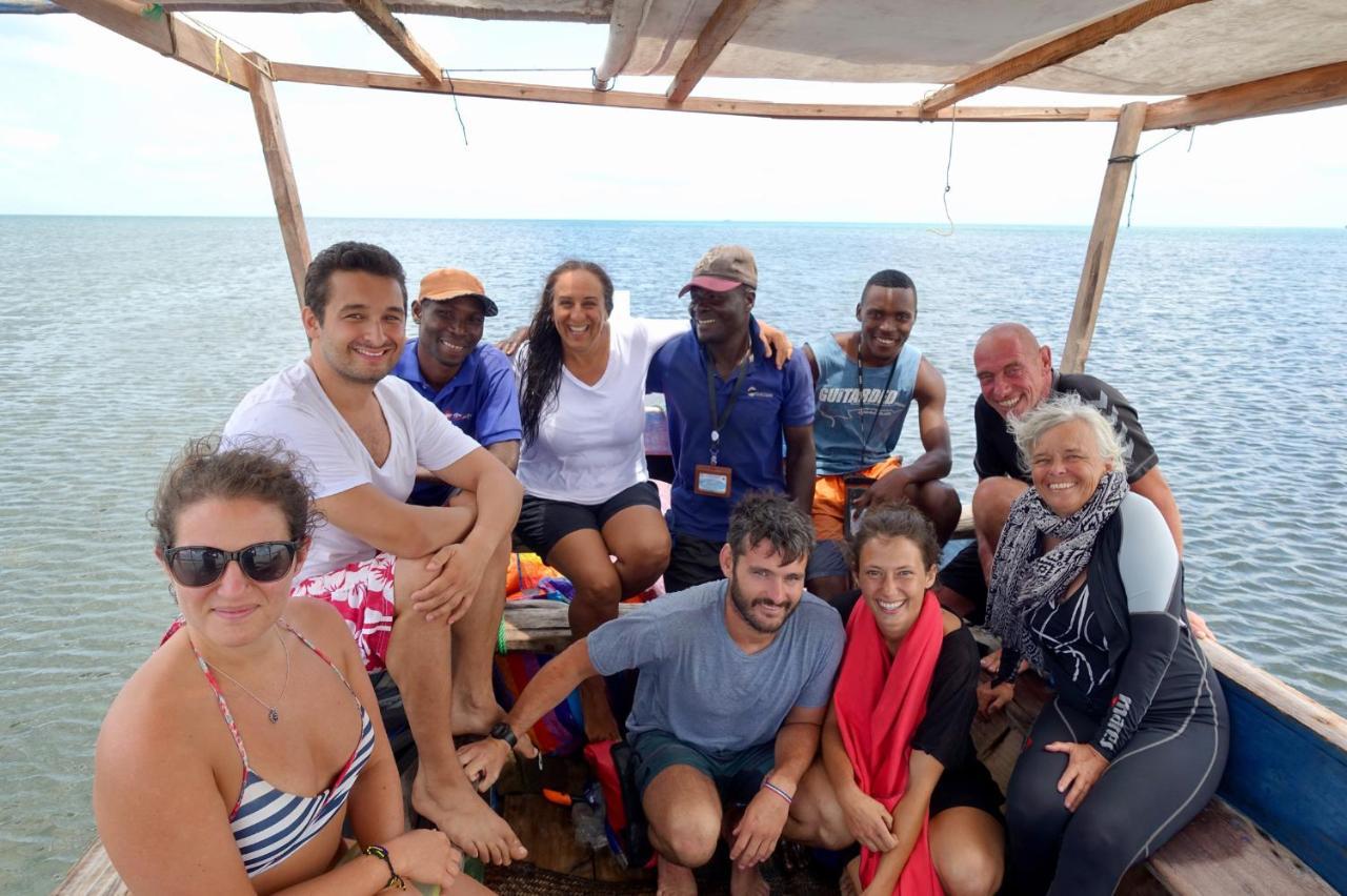 Afro Whale Shark Safari Bed & Breakfast Kilindoni Ngoại thất bức ảnh